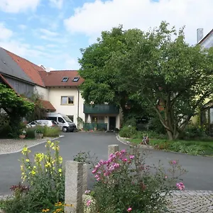 Breitenlesau Apartment