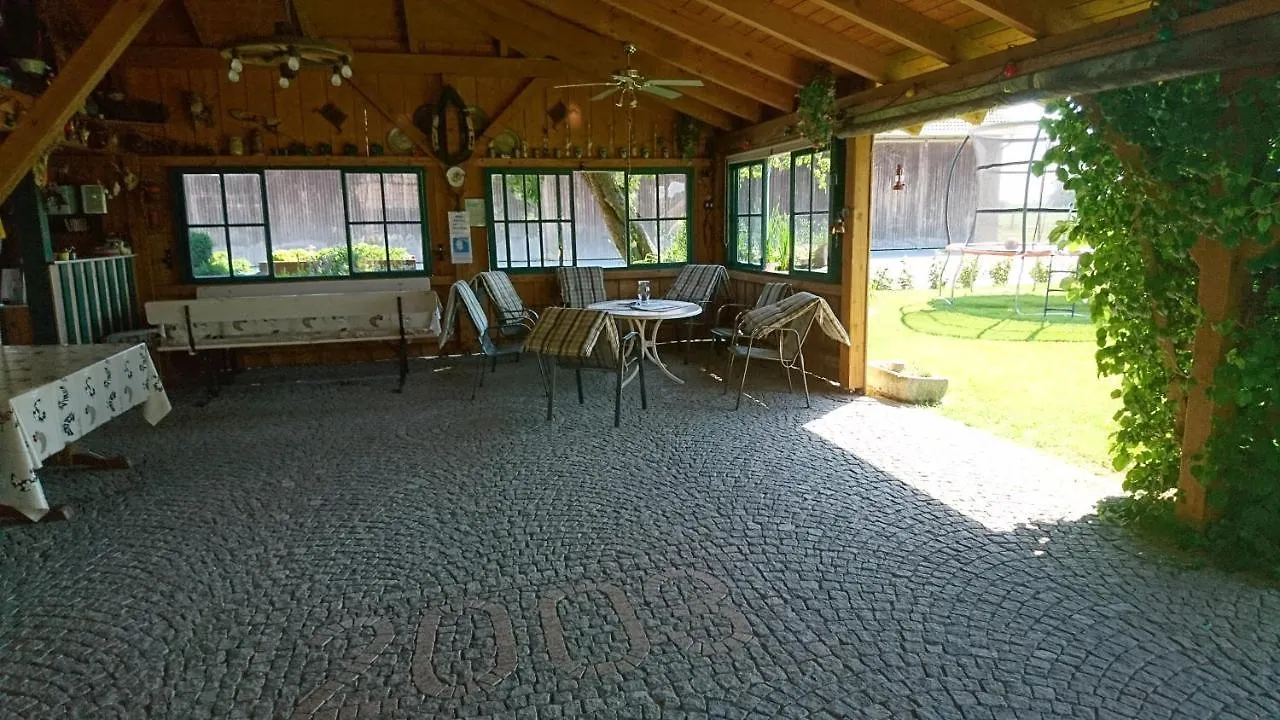 Farm stay Ferienhof Fenzl Pocking Germany