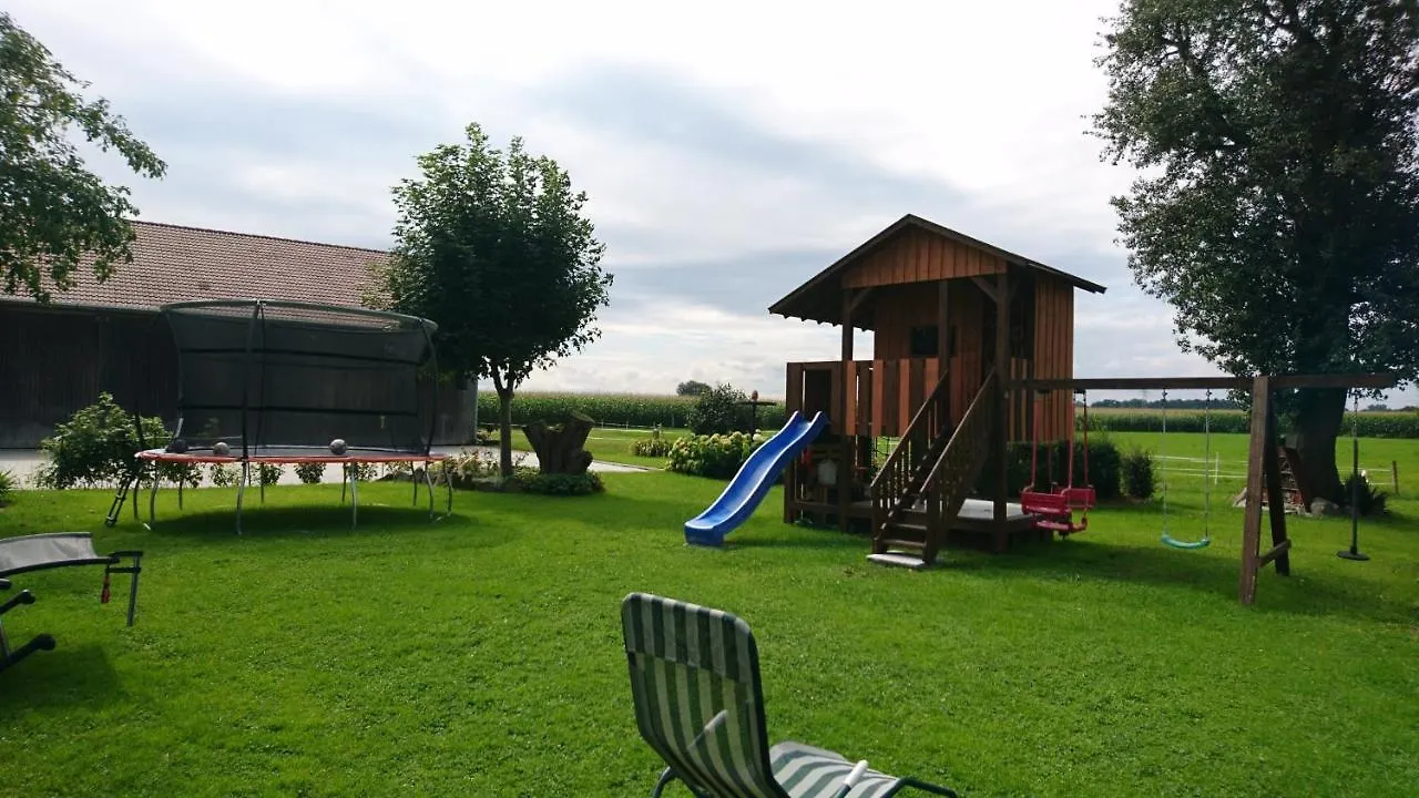 Ferienhof Fenzl Pocking Farm stay Pocking (Passau)